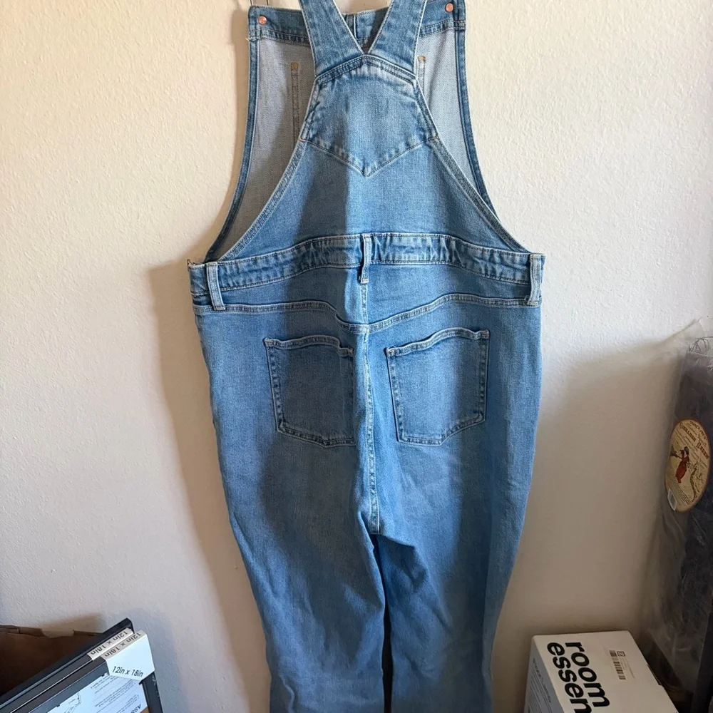 Old Navy Light Blue Denim Overalls - Picture 5 of 9